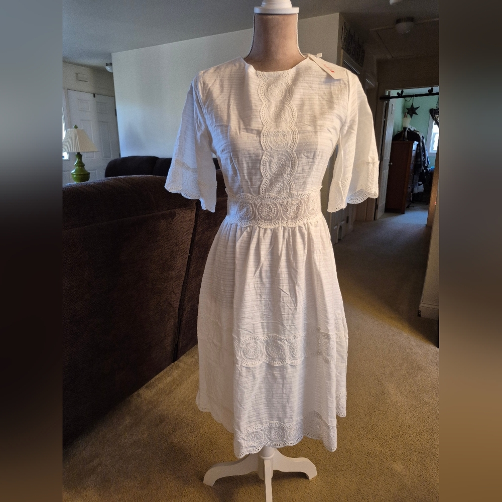 NEW Lot Of 2 Petal Lush Dress Size Small, White And Ivory Embroidered - Picture 7 of 13
